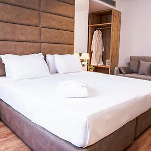 Deluxe Dreibettzimmer